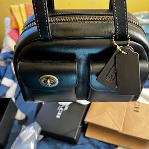 Coach Twin Lock Black Leather 20